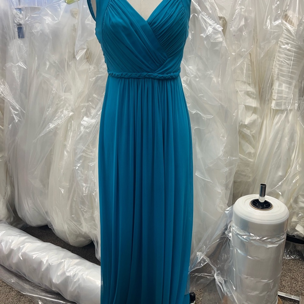 Elegant Teal Evening Gown